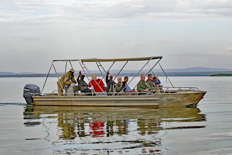 Lake Ihema boating experience